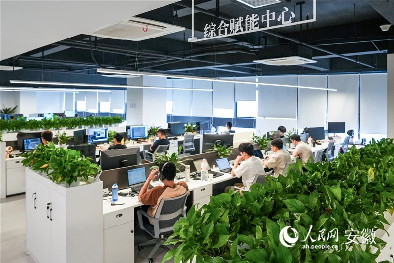 行进中国｜在合肥，他们立志造出工业设计软件"心脏"