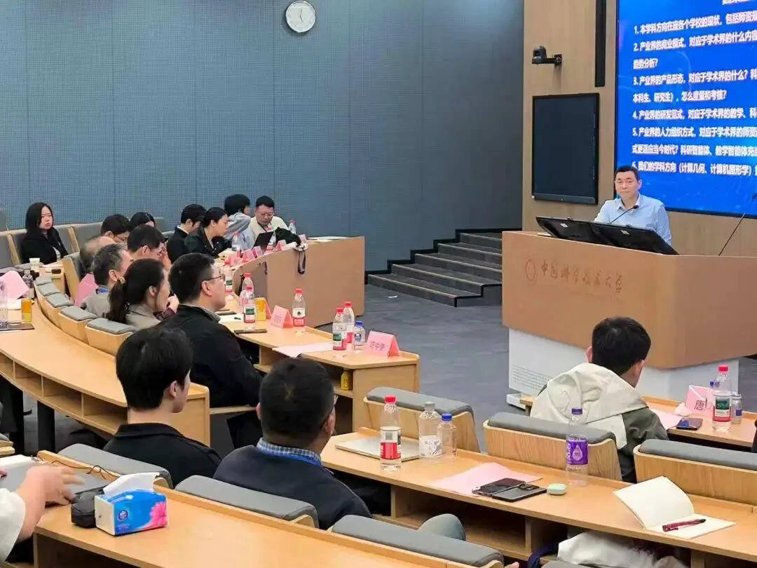 LuBan架构革命：HistCAD让工业数据从"黑盒"变"白盒"